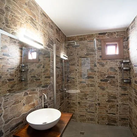 The Lighthouse, Piscina Climatizada Villa *