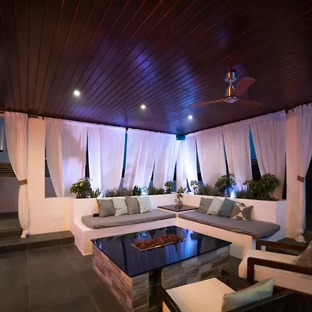 Villa The Lighthouse, Piscina Climatizada *